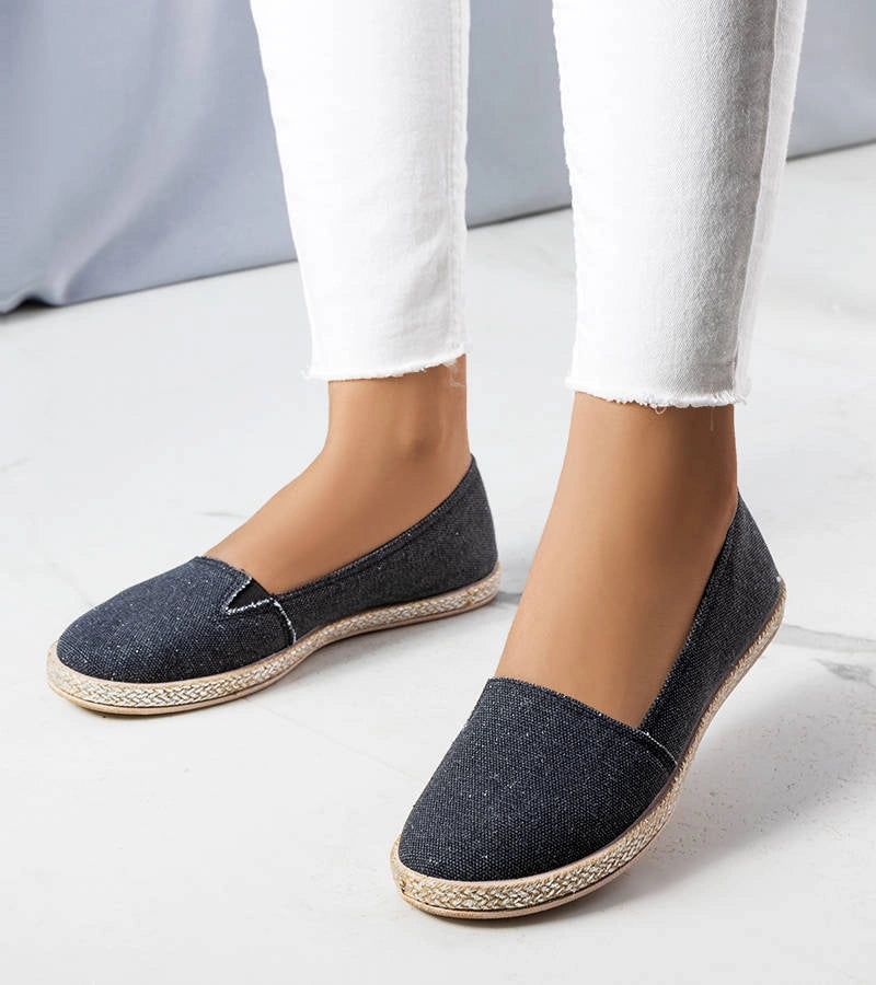 3-Černé dámské espadrilky Amiral-3
