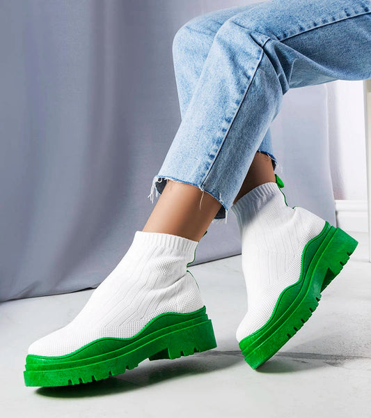 2-Bílé ponožkové boty se zelenou podrážkou od Cali-2