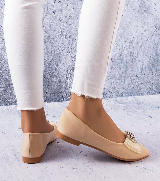 2-Béžové baleríny s mašlí a zirkony LaGarde-2