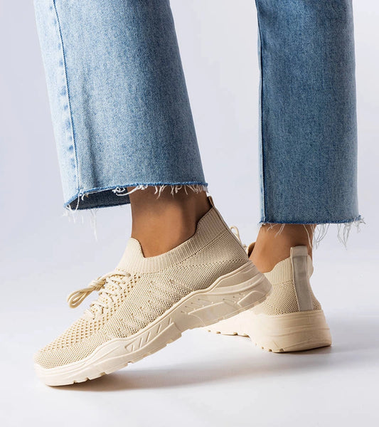 2-Béžové tenisky s elastickým svrškem od Gois-2