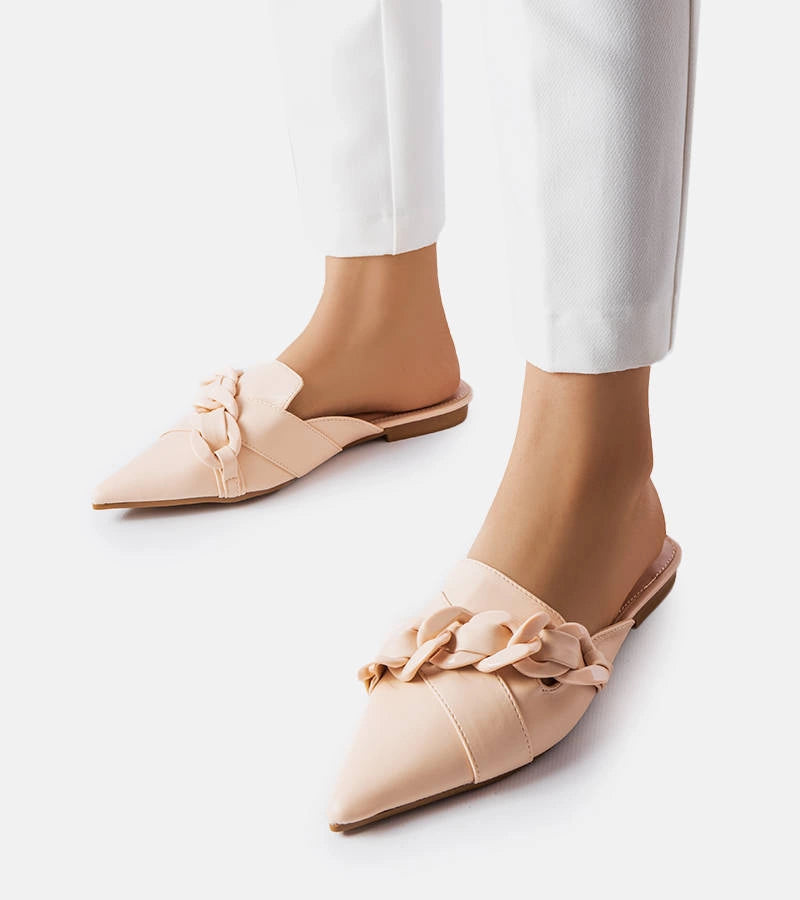 3-Béžové elegantní žabky s řetízkem Patenaude-3