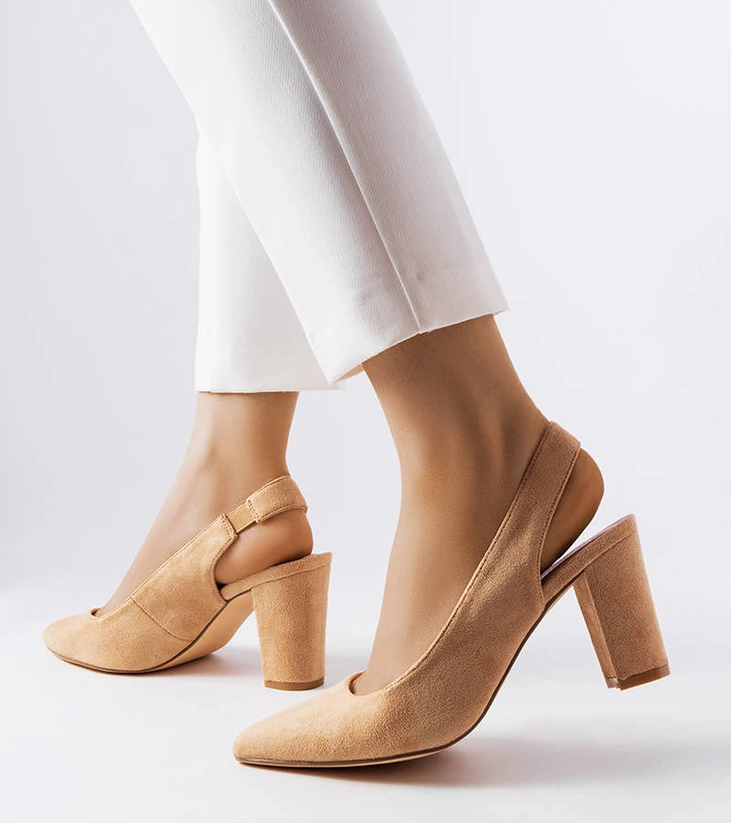 3-Béžové lodičky Tolna na jehlovém podpatku-3