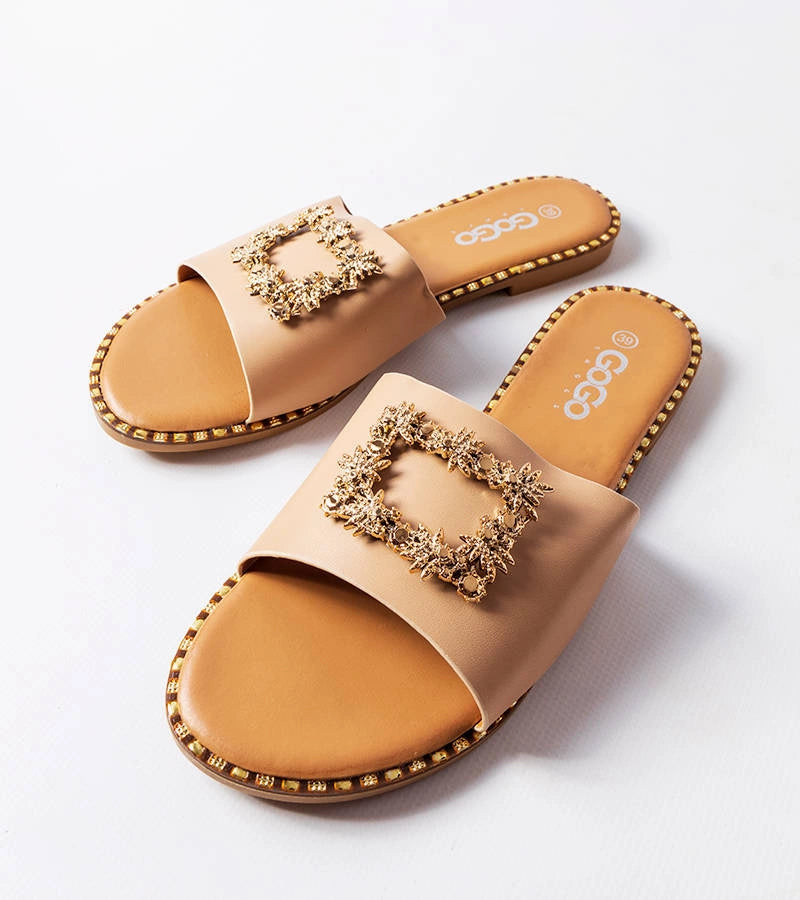 3-Béžové žabky s ozdobou Miriama-3