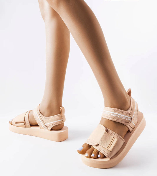 2-Béžové pěnové sandály Big Star LL274787-2