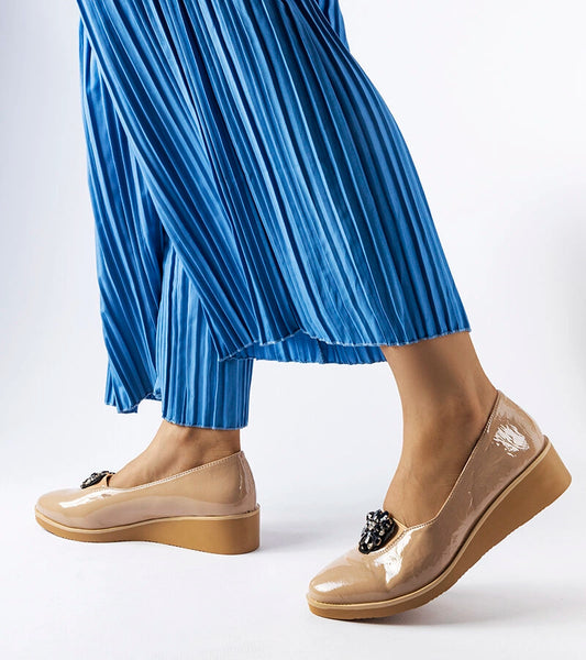 2-Béžové lakované baleríny se zdobením Mellori-2