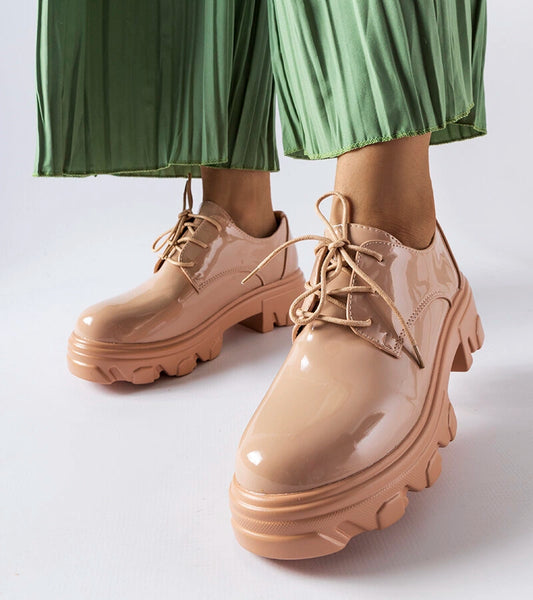 2-Béžové lakované polobotky Kelly-2