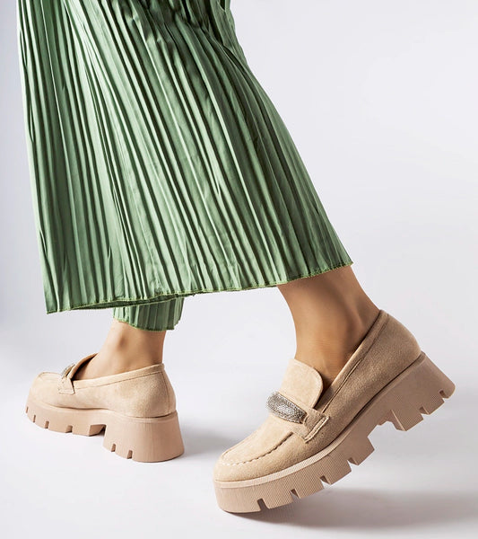 2-Bežové mokasíny na masivní podrážce Macario-2