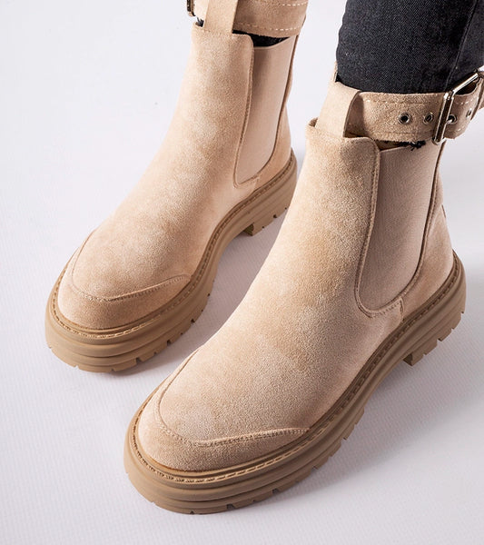 2-Bežové kotníčkové boty s ozdobným zapínáním Abela-2