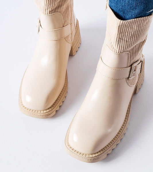 2-Bežové kotníčkové boty na masivním sloupku Castelvetrano-2