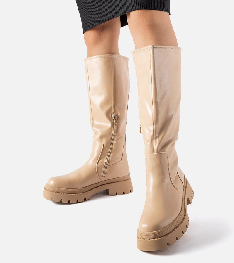 3-Béžové ploché klasické kozačky Christien-3