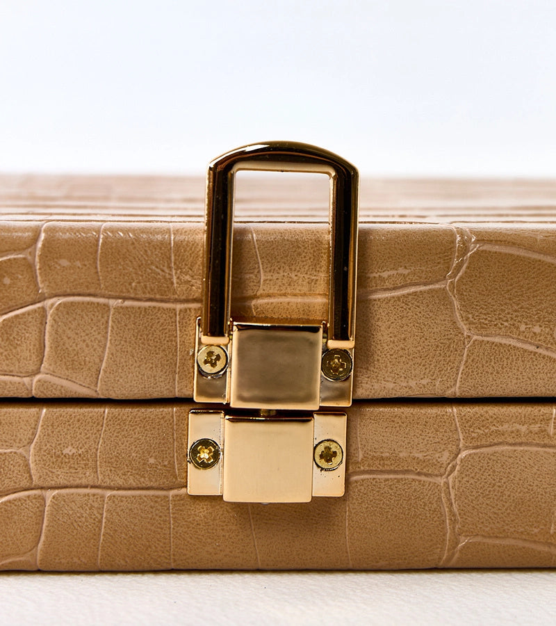 3-Bežová kabelka typu "kufrík" na řetízku Dratche-3