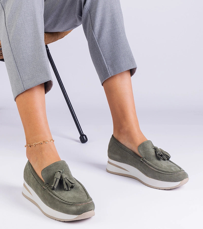 4-Zelené dámské mokasíny na platformě se zdobením Selerina-4