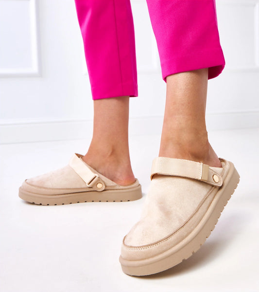 2-Béžové pantofle na suchý zip Miluska-2