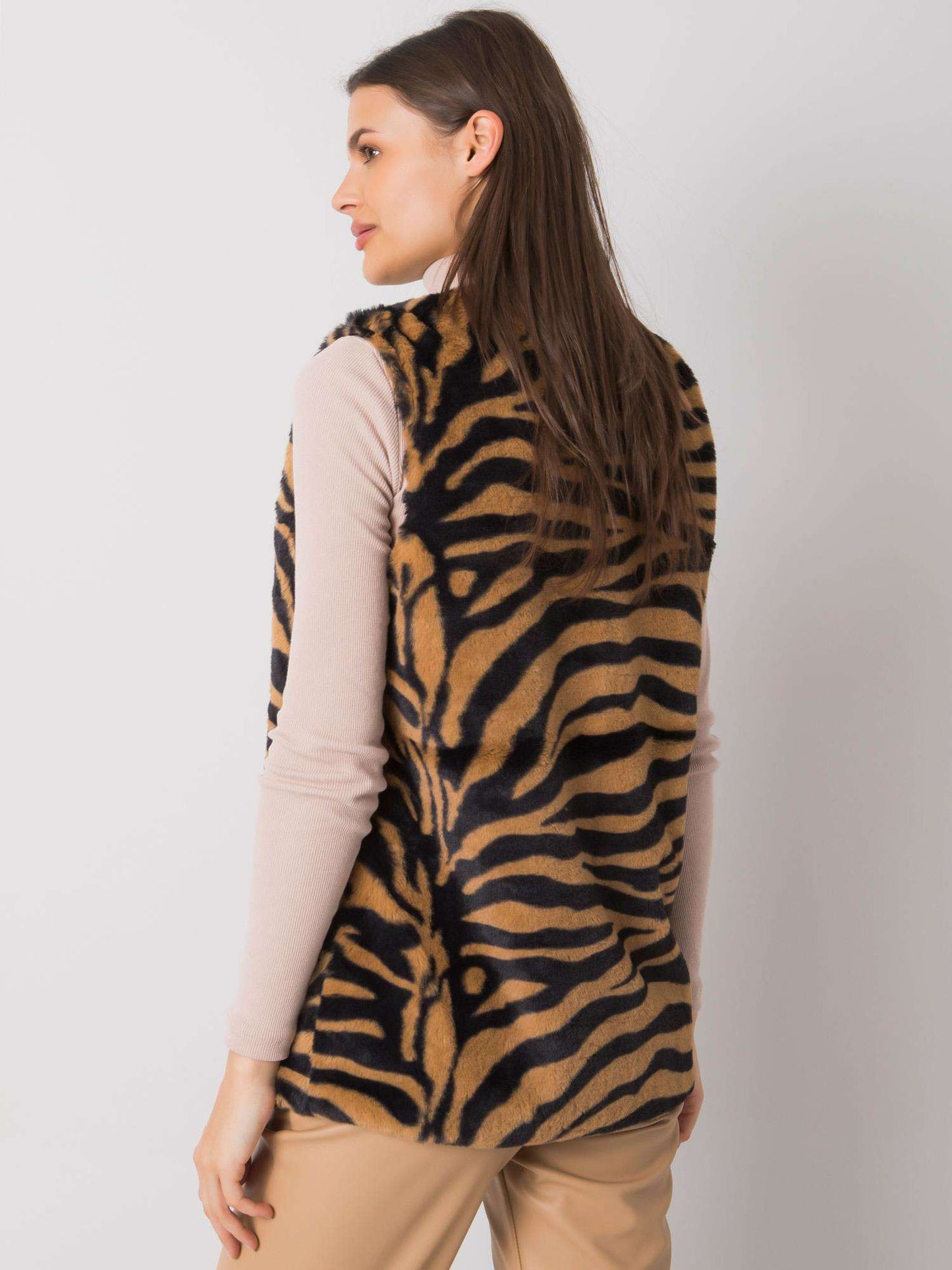 2016103086788-14-YUPS-14