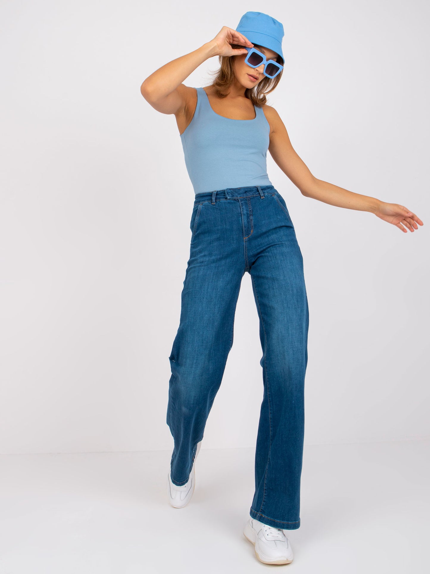 2016103142422-6-BASIC FEEL GOOD-6