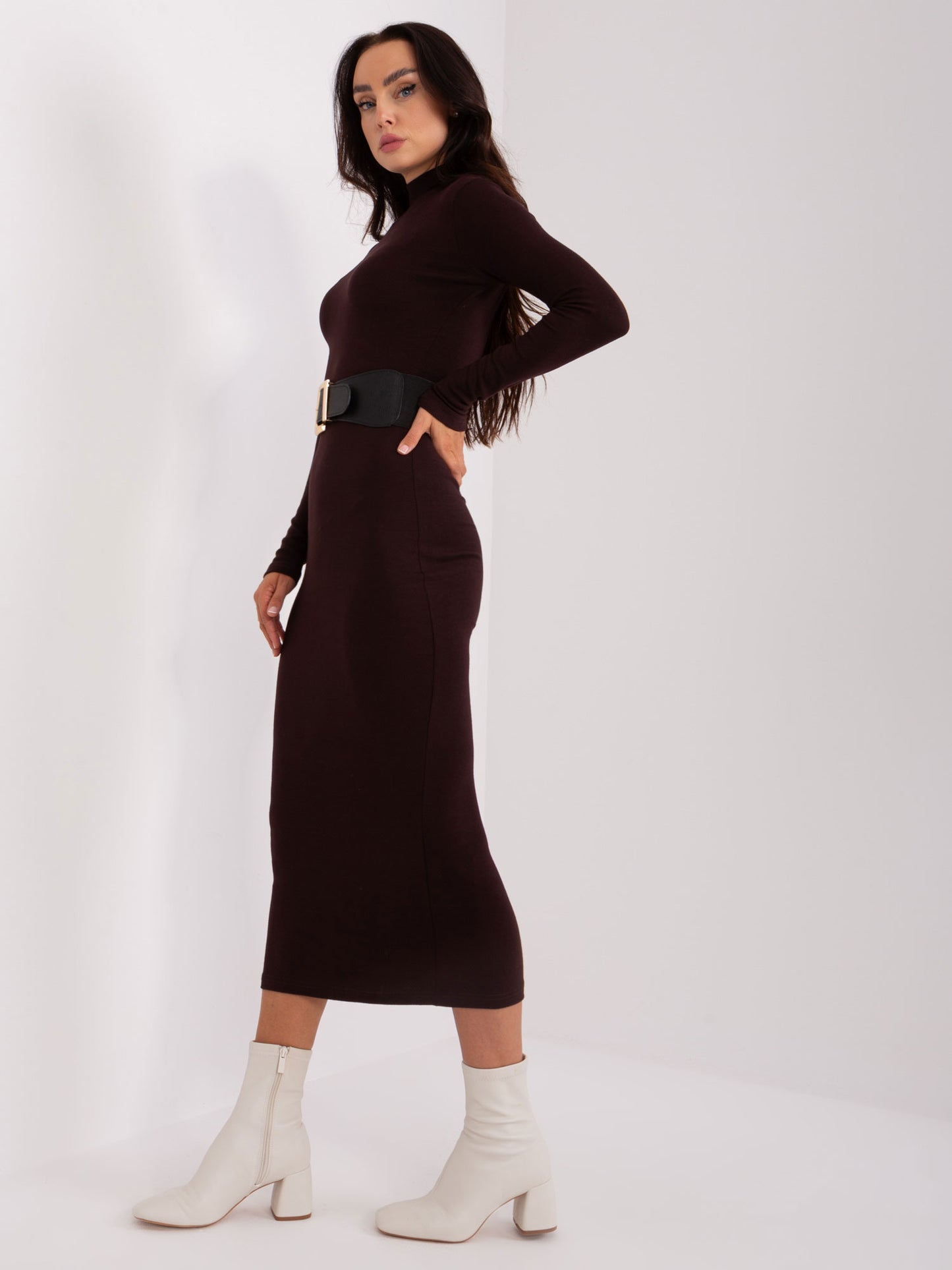 2016103461325-5-Your Red Lips-5