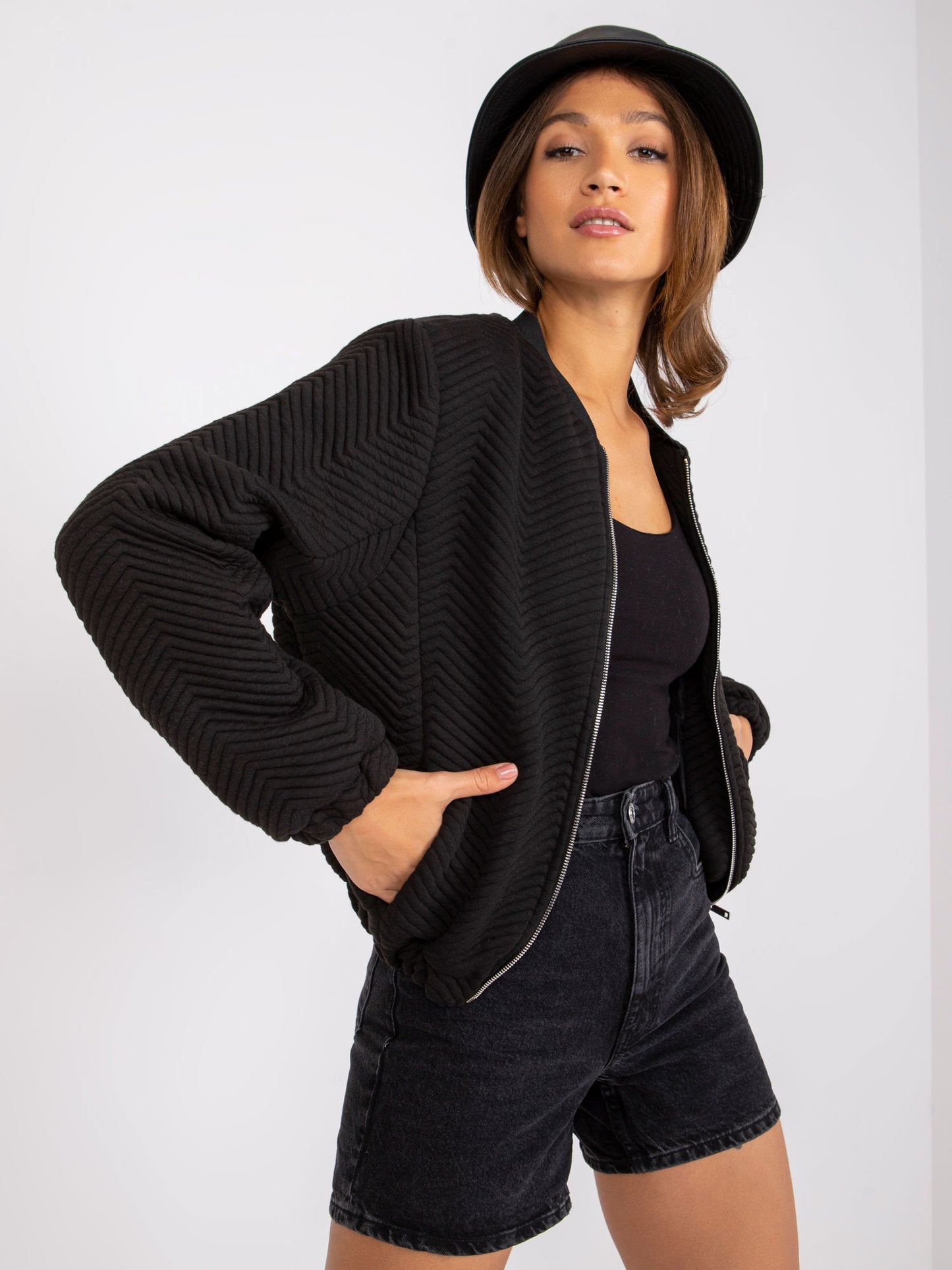 2016103168040-6-RUE PARIS-6