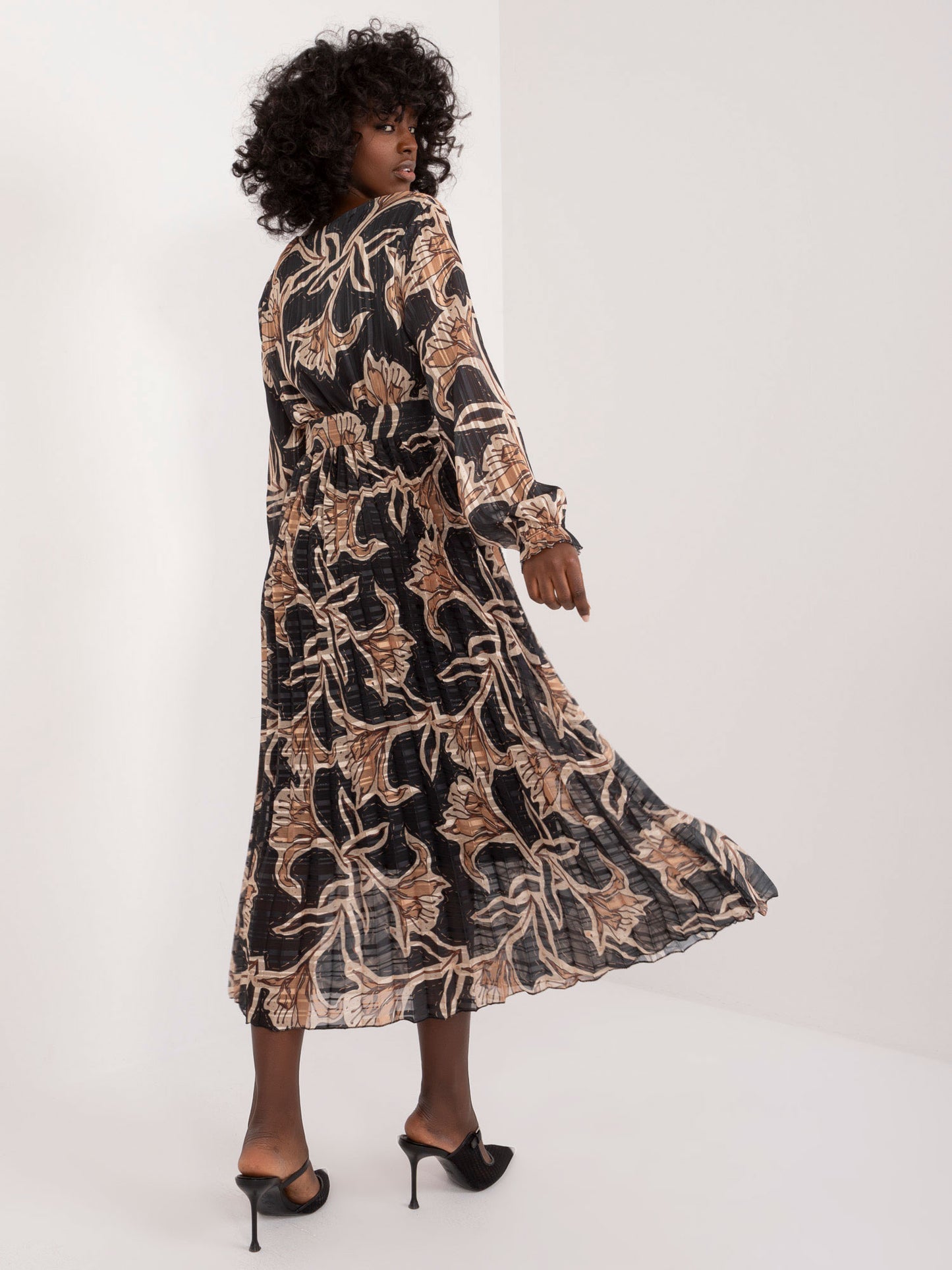 2016103539529-4-ITALY MODA-4