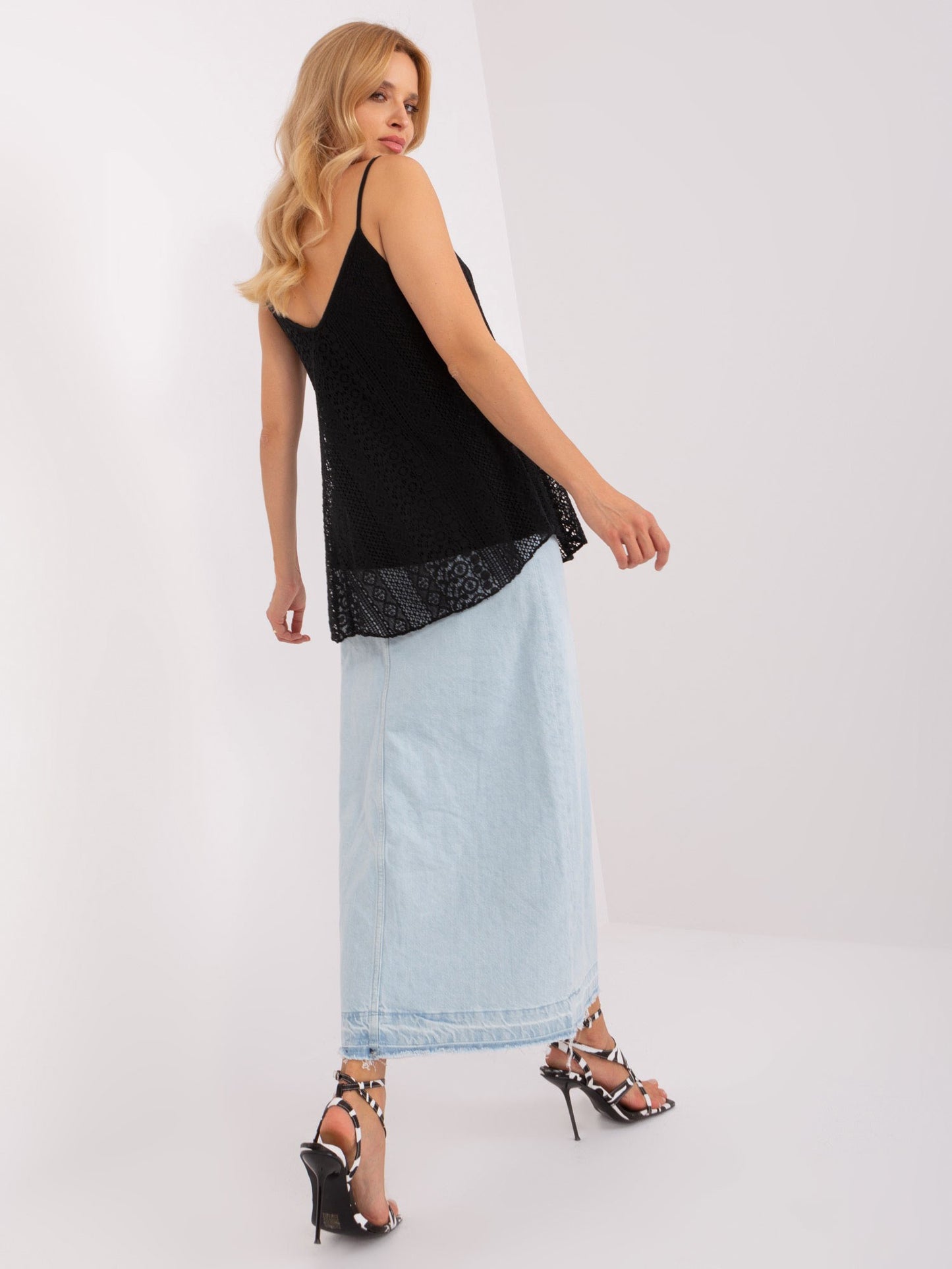 2016103407415-6-Och Bella-6