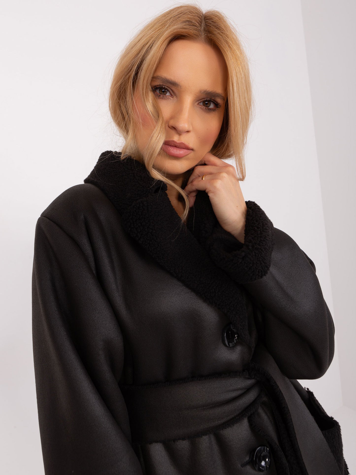 2016103486298-11-LAKERTA-11