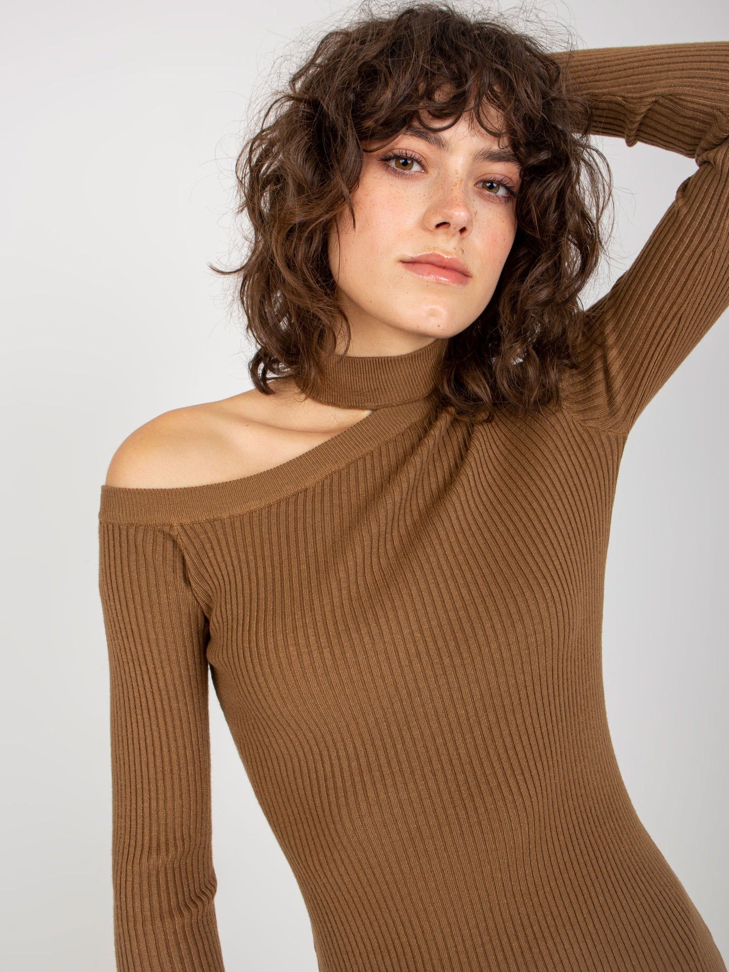 2016103314805-5-Trendy. ING-5