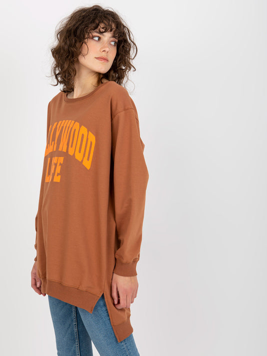 2016103308781-2-Vikki-2