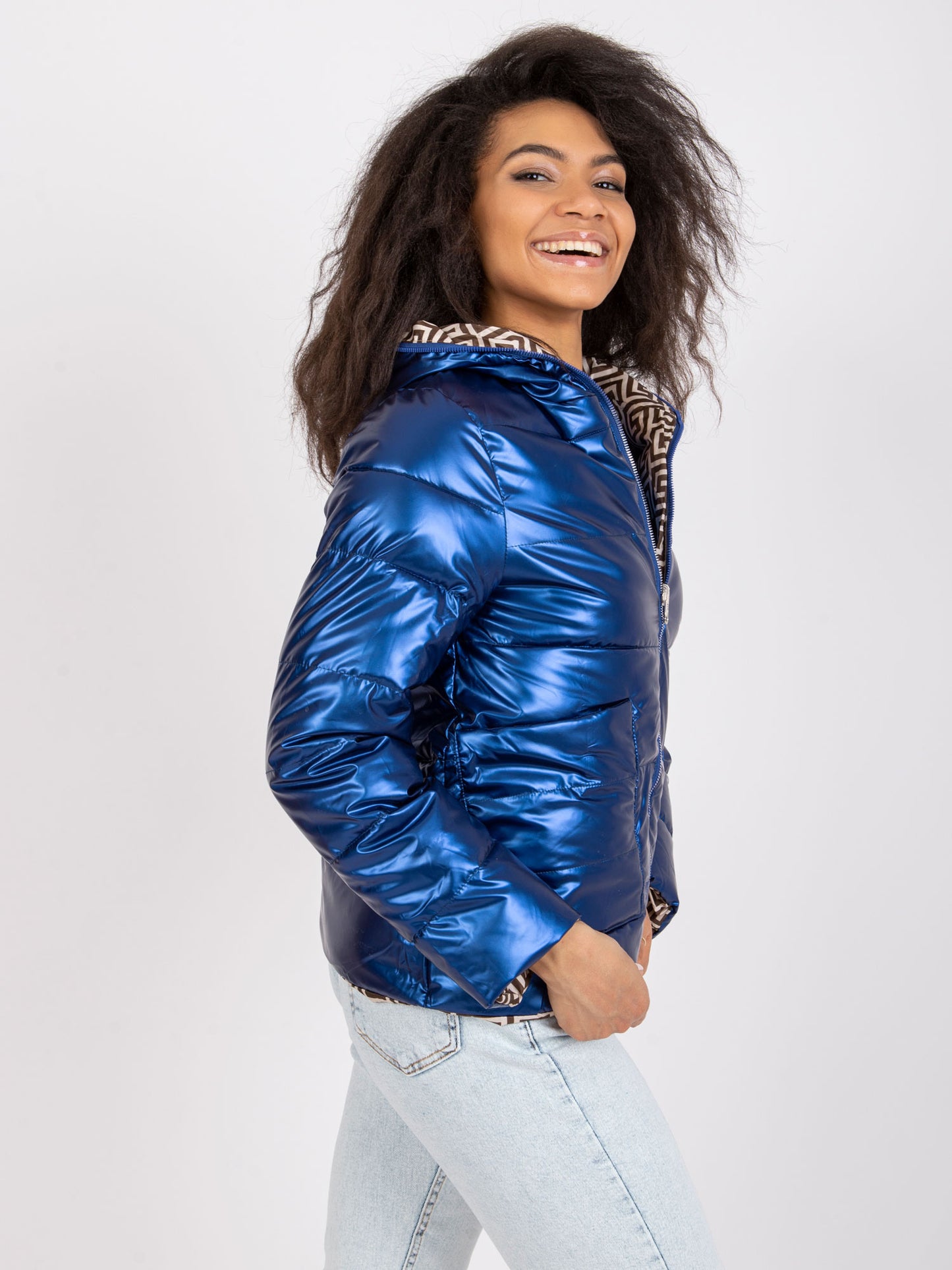 2016103143795-7-YUPS-7