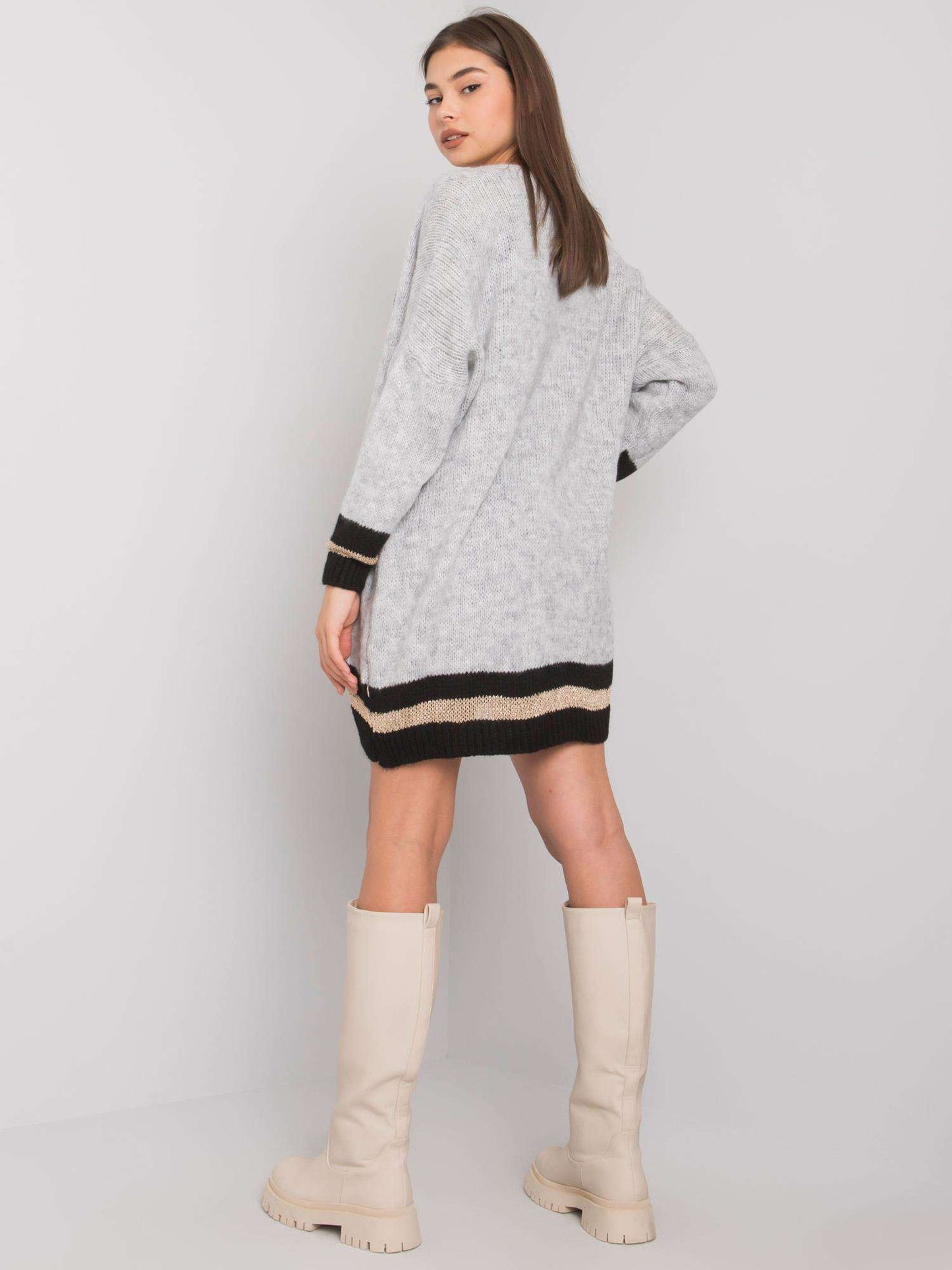 2016103061273-4-Och Bella-4