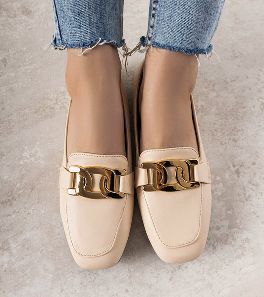 2-Béžové mokasíny se zlatým zdobením Hashtag-2