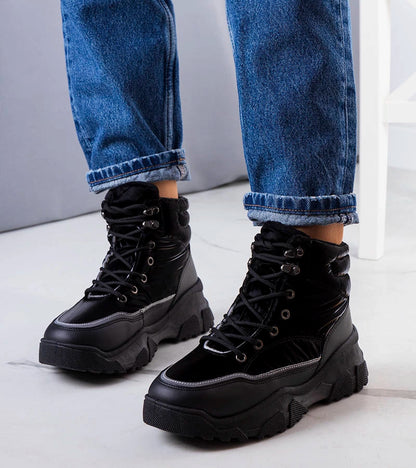 3-Černý izolovaný boty Rimu-3