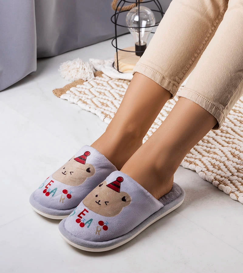 1-Šedé měkké pantofle Bear-1