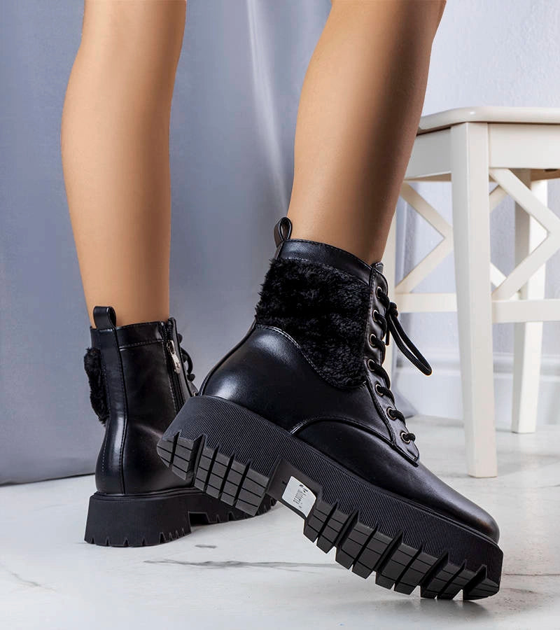 2-Černé zateplené boty s umělou kožešinou Dixie-2