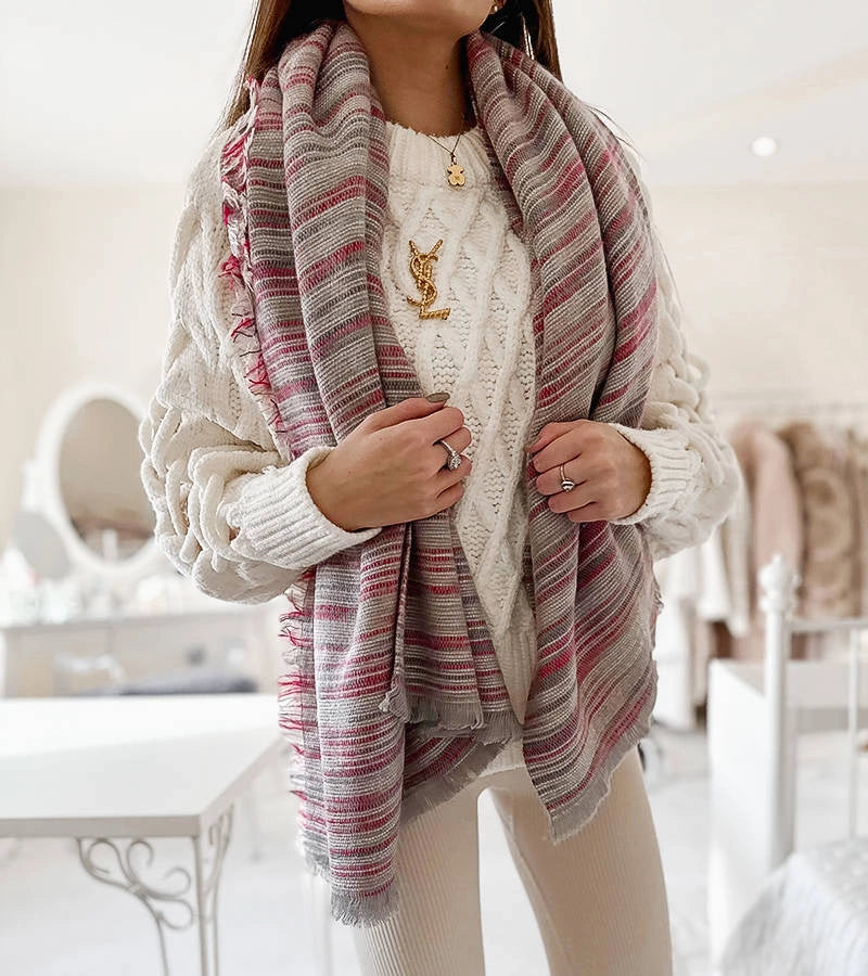 1-Nyomi fialový šátek-1