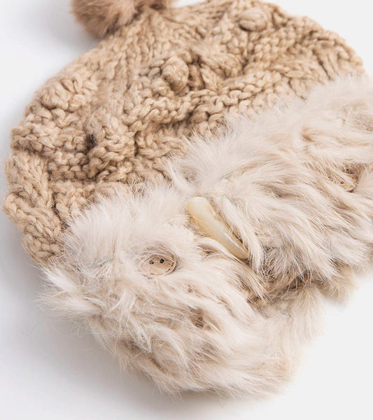 1-Béžová čepice s kožešinou Danna-1