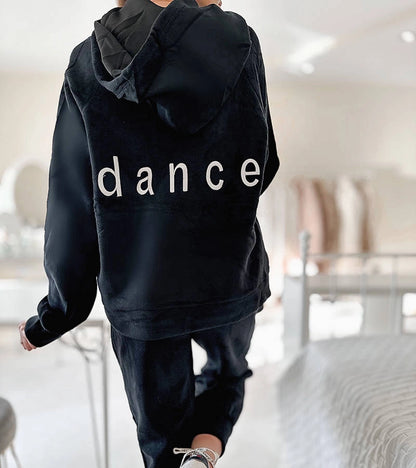 4-Černá fleecová tepláková souprava Dance-4