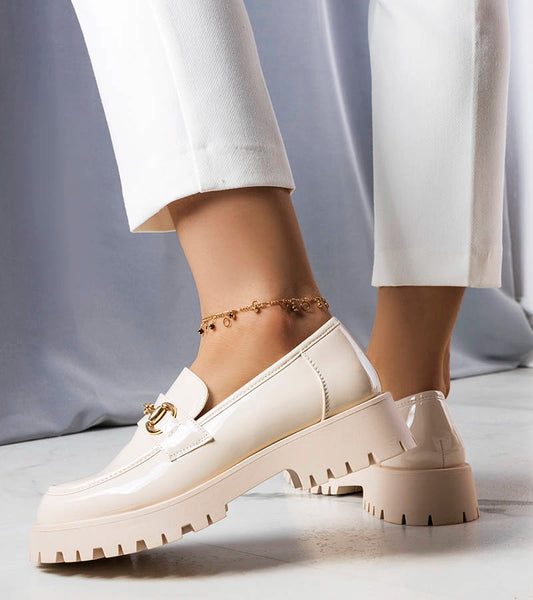 2-Béžové lakované polobotky Simard-2