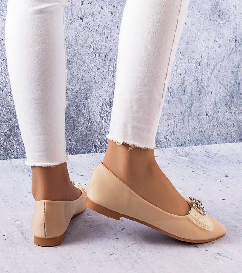 2-Béžové baleríny s mašlí a zirkony LaGarde-2