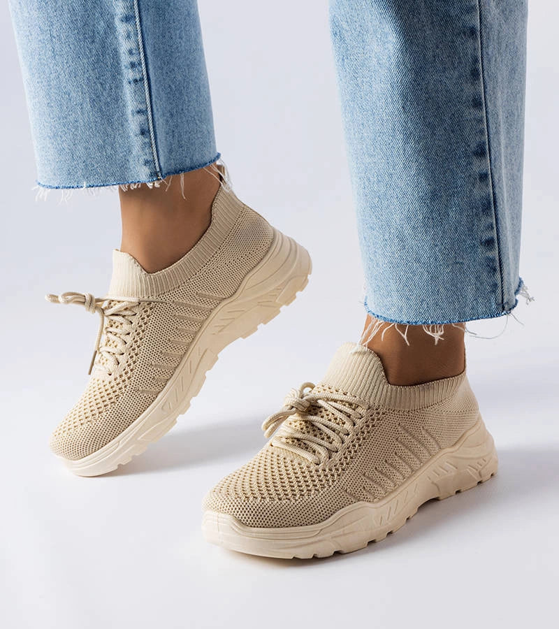 1-Béžové tenisky s elastickým svrškem od Gois-1