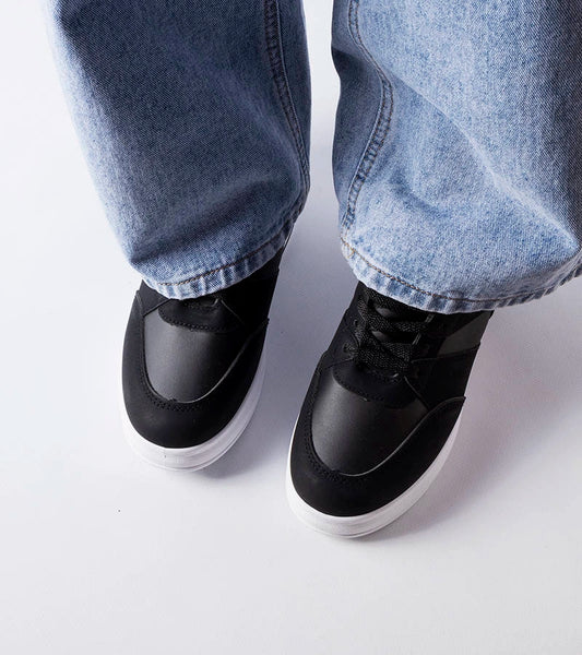 2-Černé tenisky CinqMars na podpatku-2