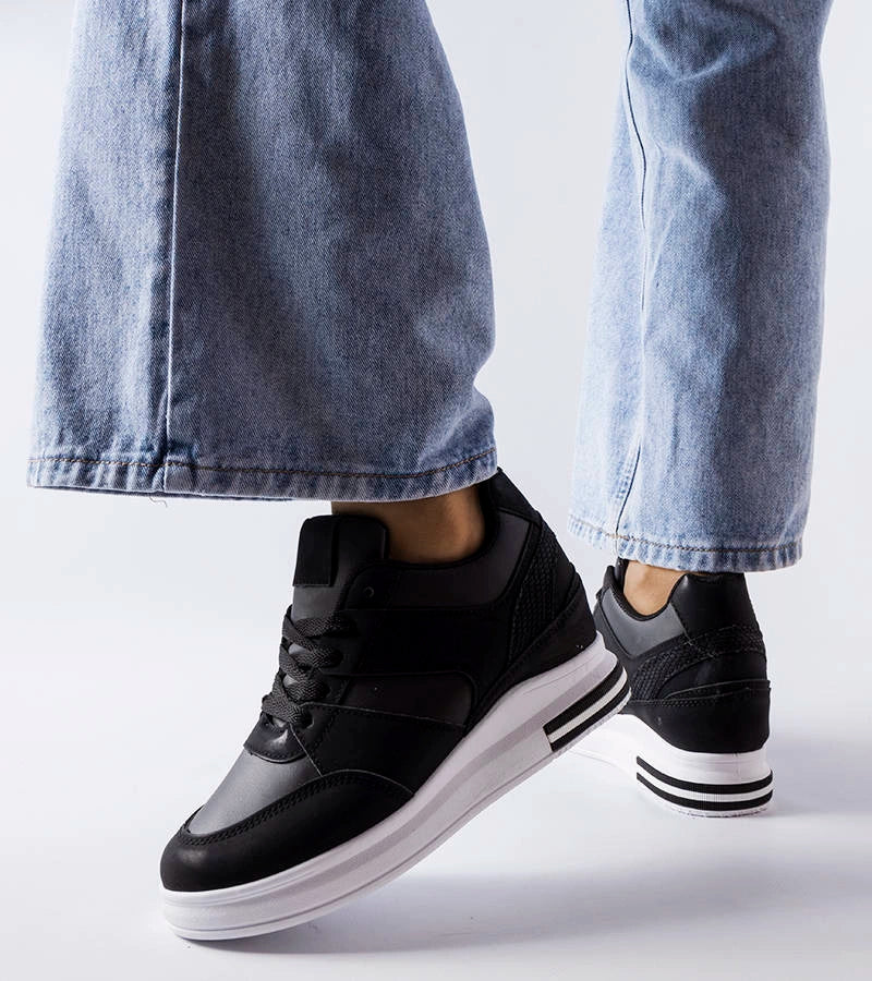 4-Černé tenisky CinqMars na podpatku-4