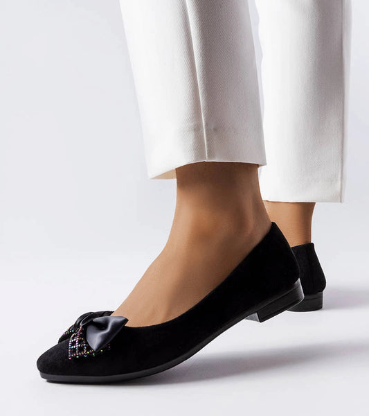 2-Černé baleríny se špičatým nosem od Duval-2