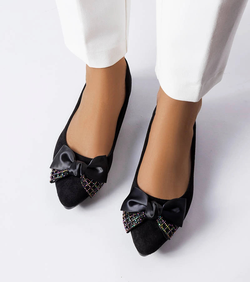 3-Černé baleríny se špičatým nosem od Duval-3