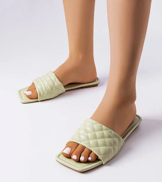 1-Zelené elegantní prošívané žabky Labrie-1