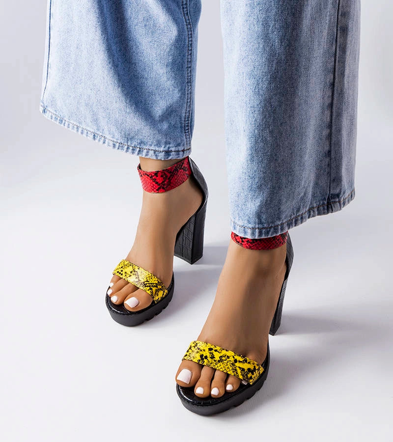 3-Žluté sandály Knoxville s potiskem hadí kůže-3