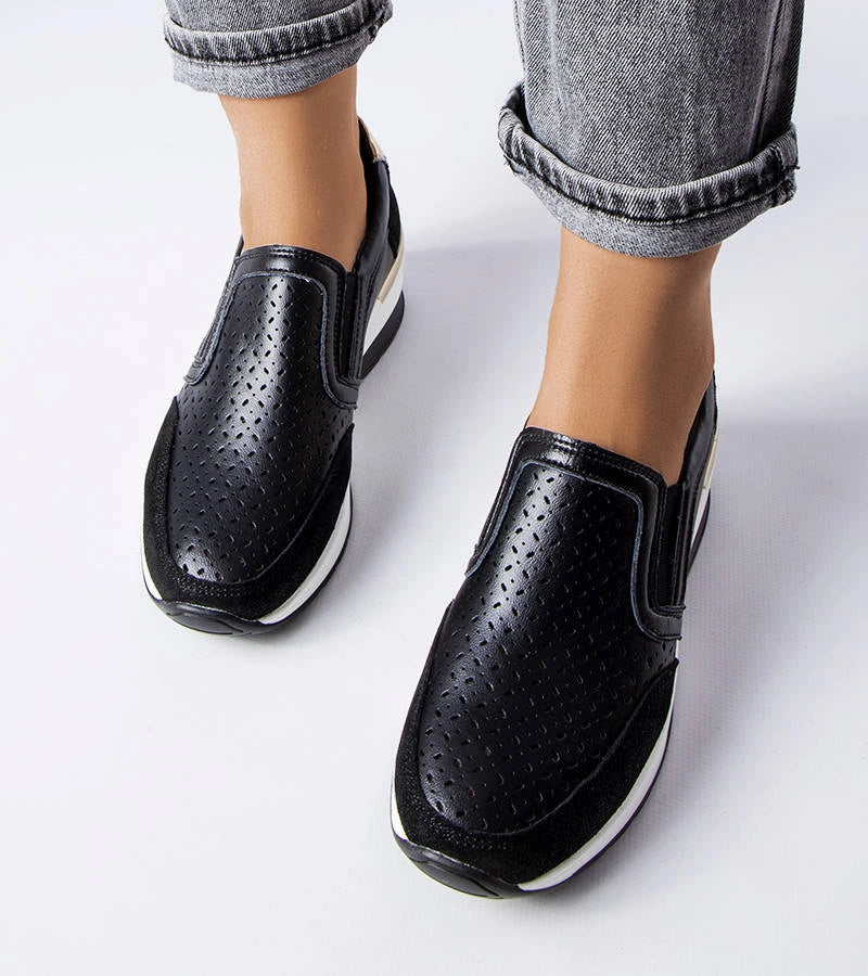 3-Černé ažurové tenisky s podpatky Vernon-3