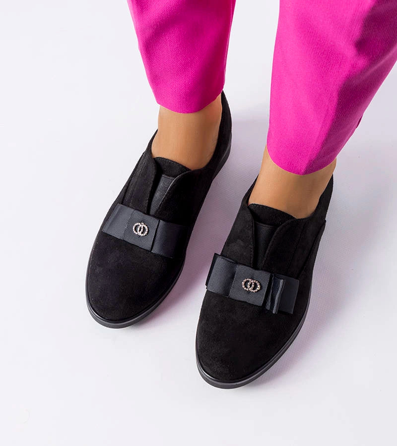 3-Černé nazouvací polobotky Mutton-3