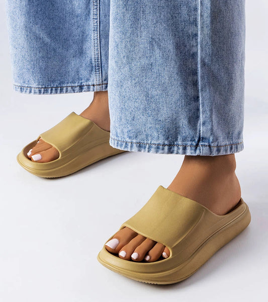 1-Béžové gumové žabky Labrecque-1