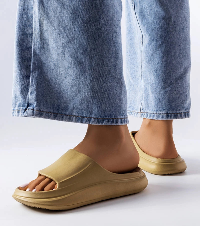 3-Béžové gumové žabky Labrecque-3