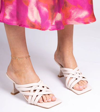 2-Béžové elegantní žabky na podpatku Bourget-2