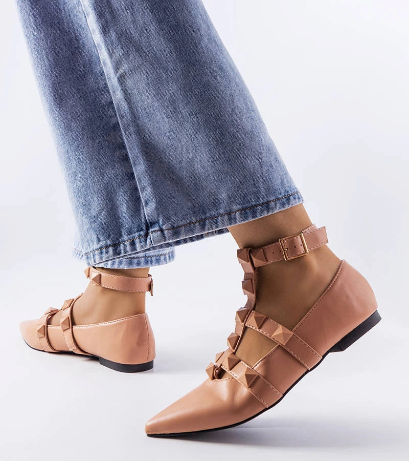 2-Béžové baleríny s nápadným zapínáním Blur-2